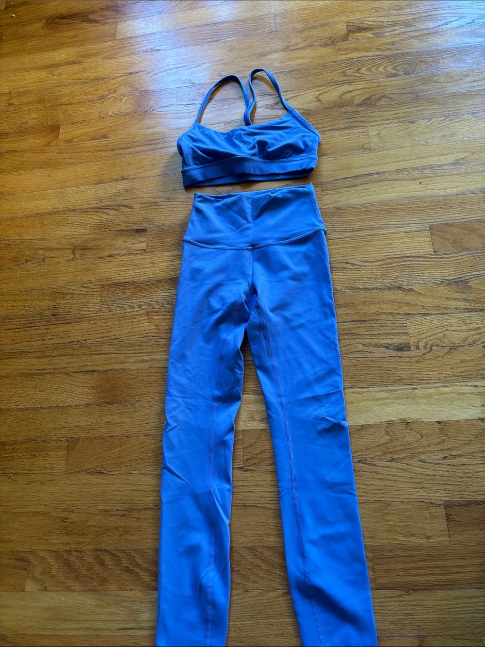 lululemon Wild Indico Flow Y Bra size 2 with Wunder Train leggings size 0